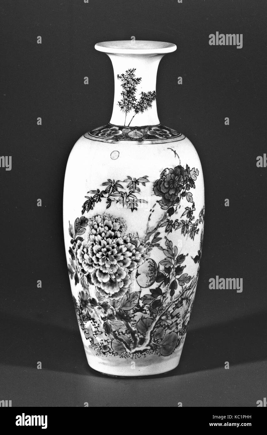 Vaso, dinastia Qing (1644-1911), Kangxi periodo (1662-1722), in Cina, in porcellana con la famille verte smalti, 10 1/8 x 4 3/8 in. (25.7 Foto Stock