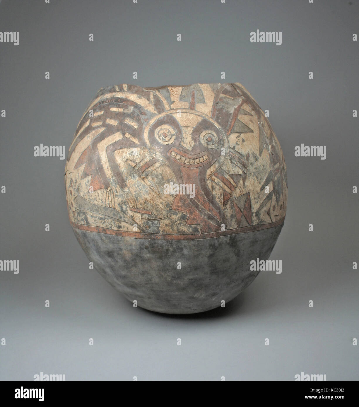 Storage Jar, 7th-II secolo A.C., Perù, Paracas, ceramica, pigmento, altezza 14-23/32 in., Ceramics-Containers Foto Stock