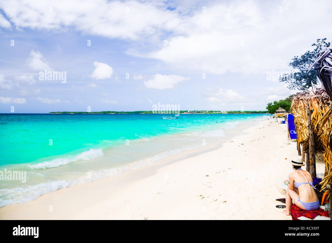 Vista su paradies spiaggia di playa blanca sull isola baru da Cartagena in Colombia Foto Stock