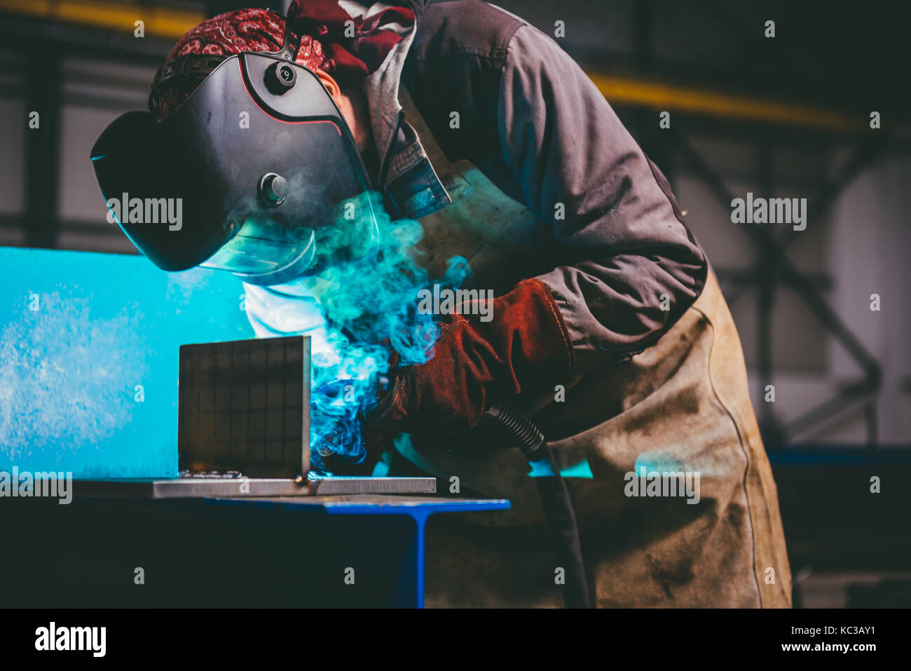 Casco Antincendio Professionale – ABS Ad Alta Temperatura, Visiera In Policarbonato, Resistente Fino A 260°C