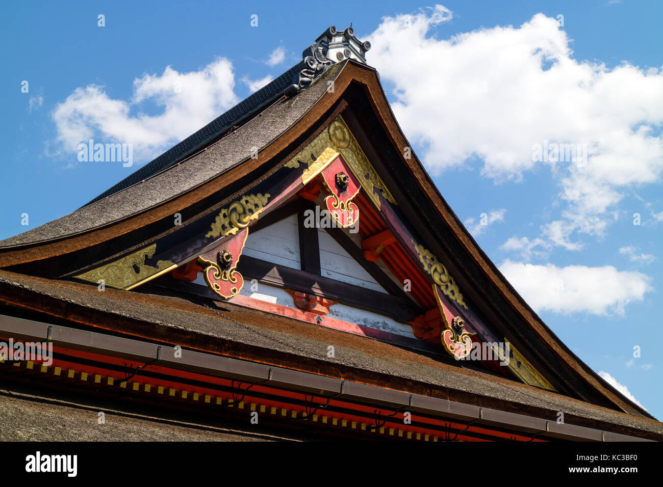 Kyoto, Giappone - 18 maggio 2017: tradizionale decorata roof top della chion nel tempio Foto Stock