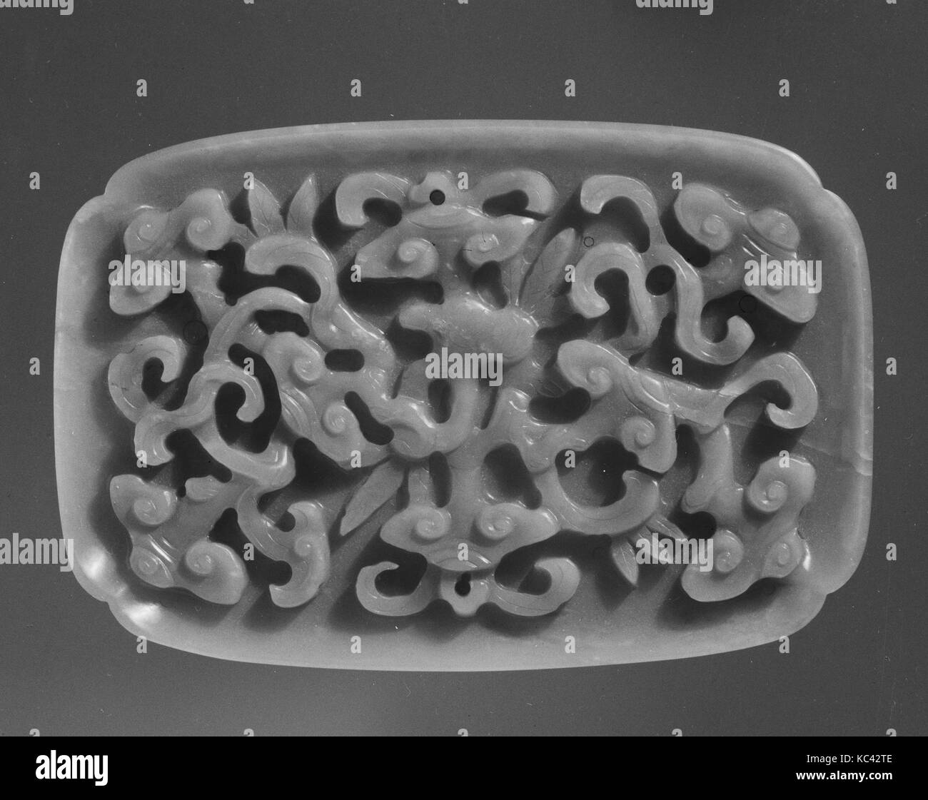 Vassoio, XVIII secolo, Cina, giada, H. 1/2 in. (1.3 cm); W. 8 1/4 in. (21 cm); L. 5 1/2 in. (14 cm), Jade Foto Stock