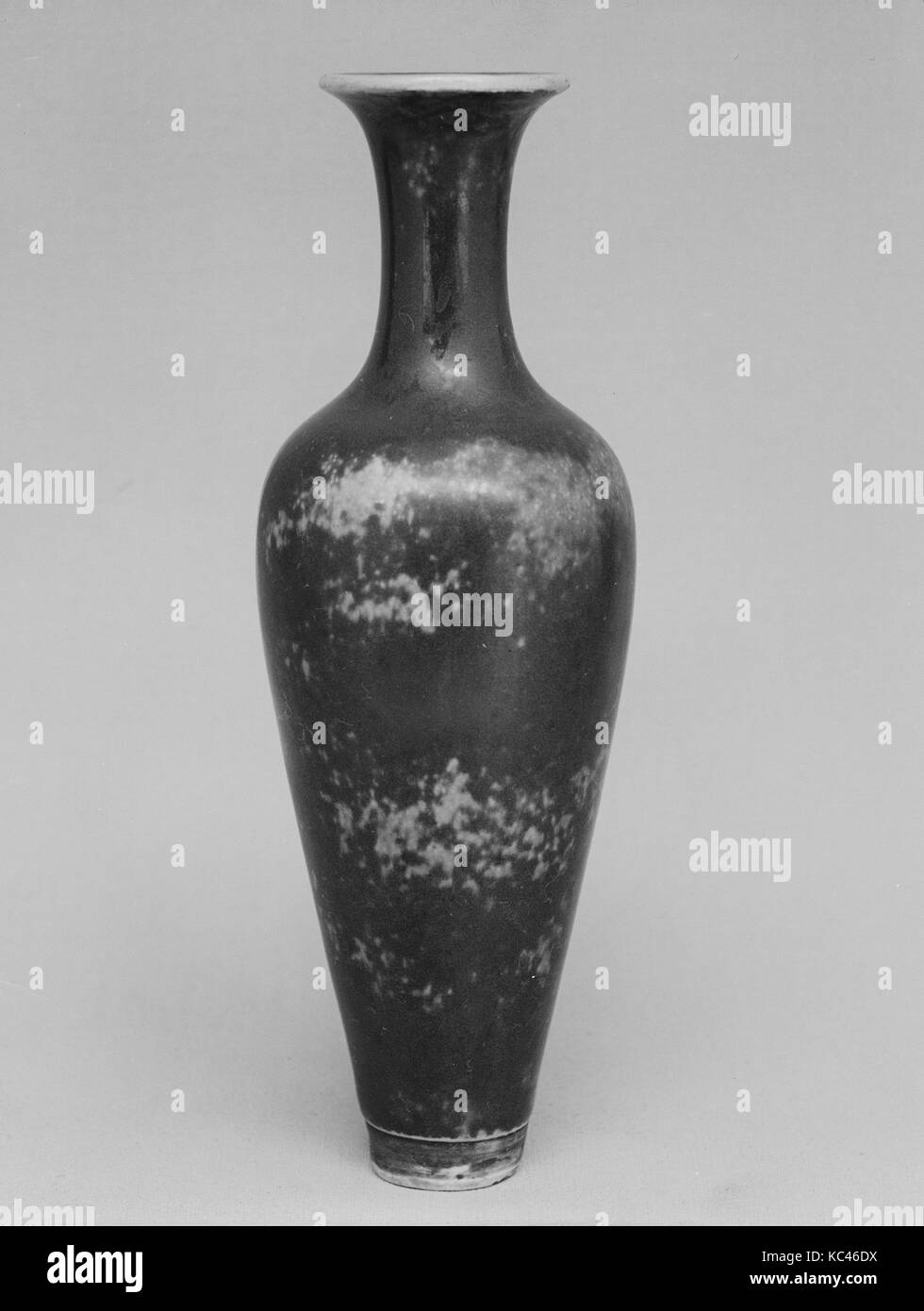 Vaso, dinastia Qing (1644-1911), Kangxi periodo (1662-1722), in Cina, porcellana, H. 6. (15,2 cm), Ceramica Foto Stock