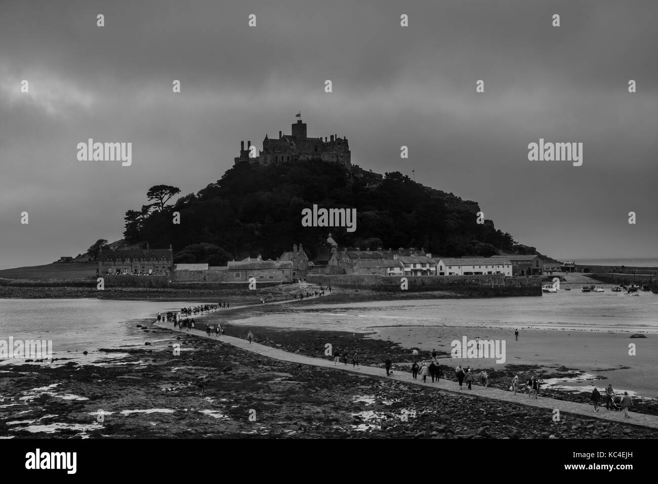 St michales mount in bianco e nero Foto Stock