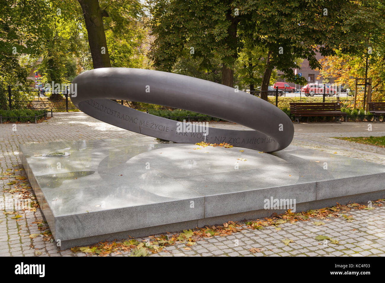 WROCLAW, Polonia - 15 Settembre 2017: Monumento di Rota Pilecki master a Wroclaw Old Town. Foto Stock