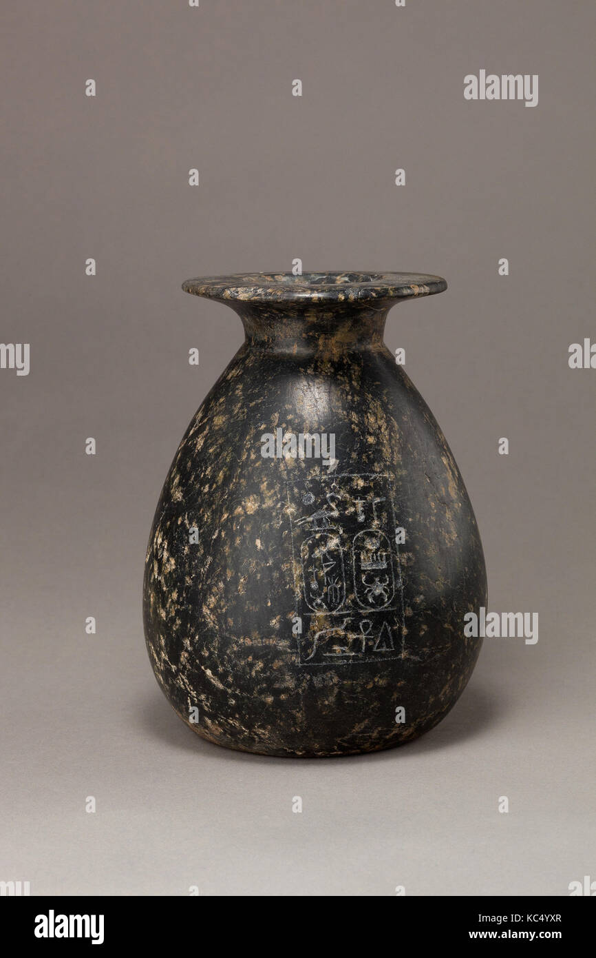 Piriforme storage jar, Nuovo Regno, Dynasty 18, ca. 1479-1425 A.C., dall'Egitto, Alto Egitto, Tebe, Gabbanat Wadi el-Qurud, Wadi Foto Stock