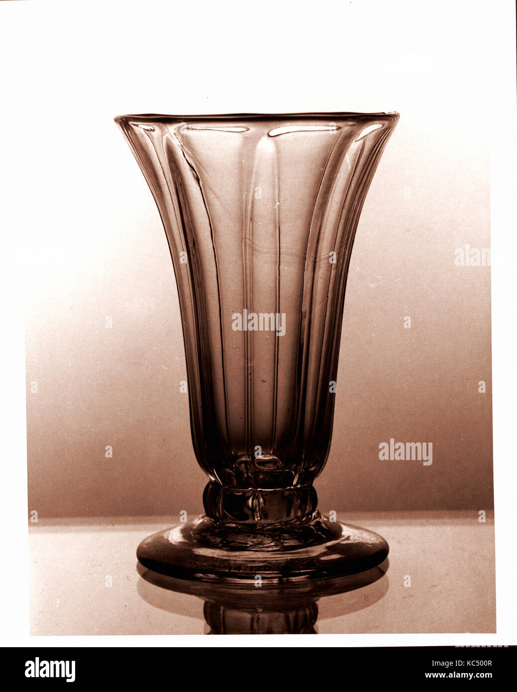Jelly vetro, 1785-1825, eventualmente fatta in Inghilterra; eventualmente realizzato in Stati Uniti, americano o britannico, soffiata pattern-piombo stampato Foto Stock