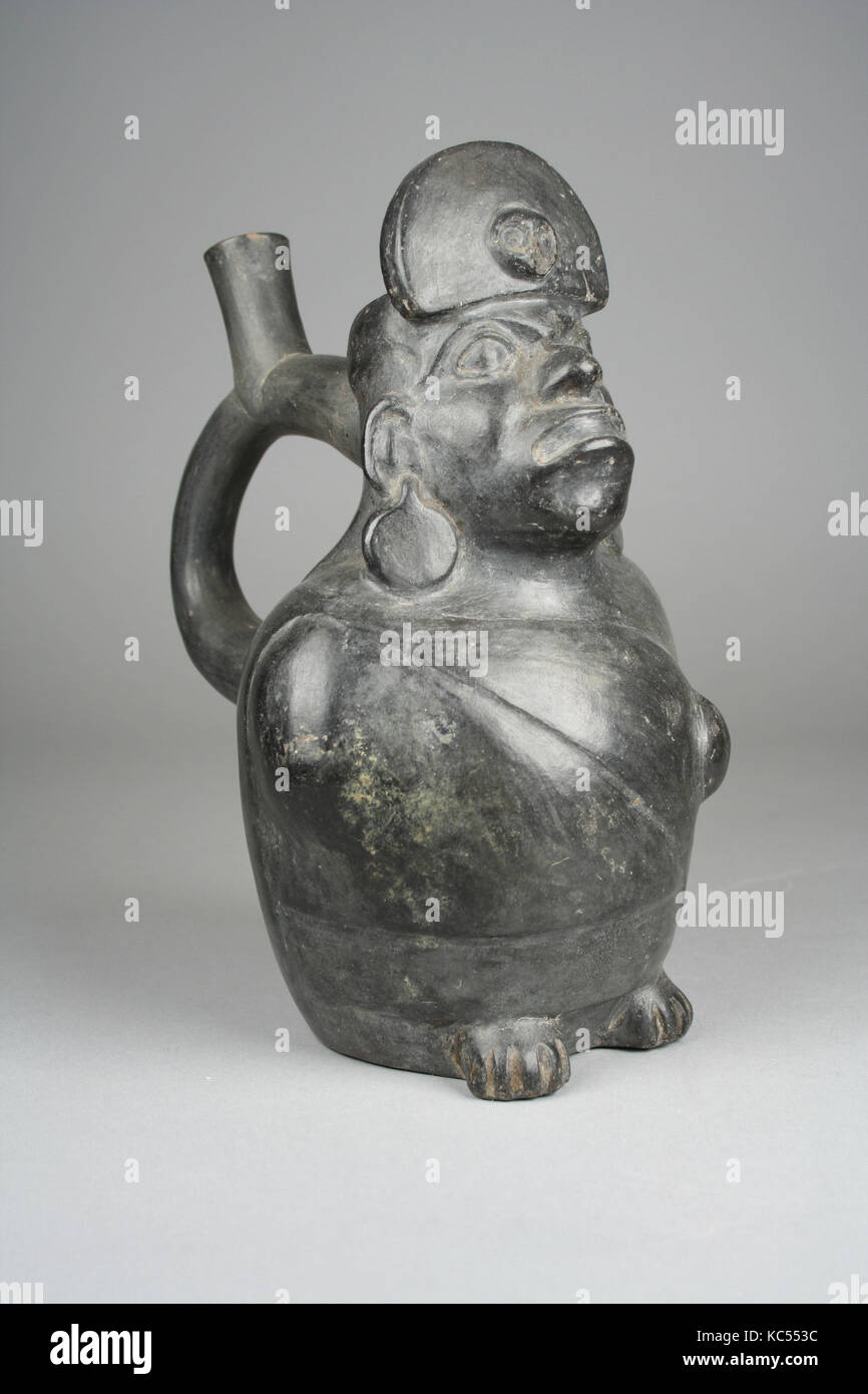 Staffa della bottiglia del tubo di lancio con il gufo di testa, 3rd-V secolo Foto Stock
