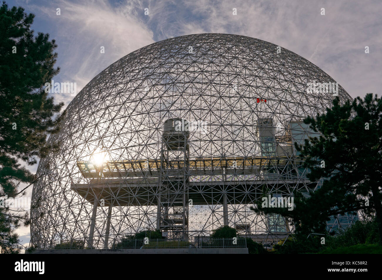 Retroilluminato Biosfera di Montreal Museo ambiente cupola geodetica in