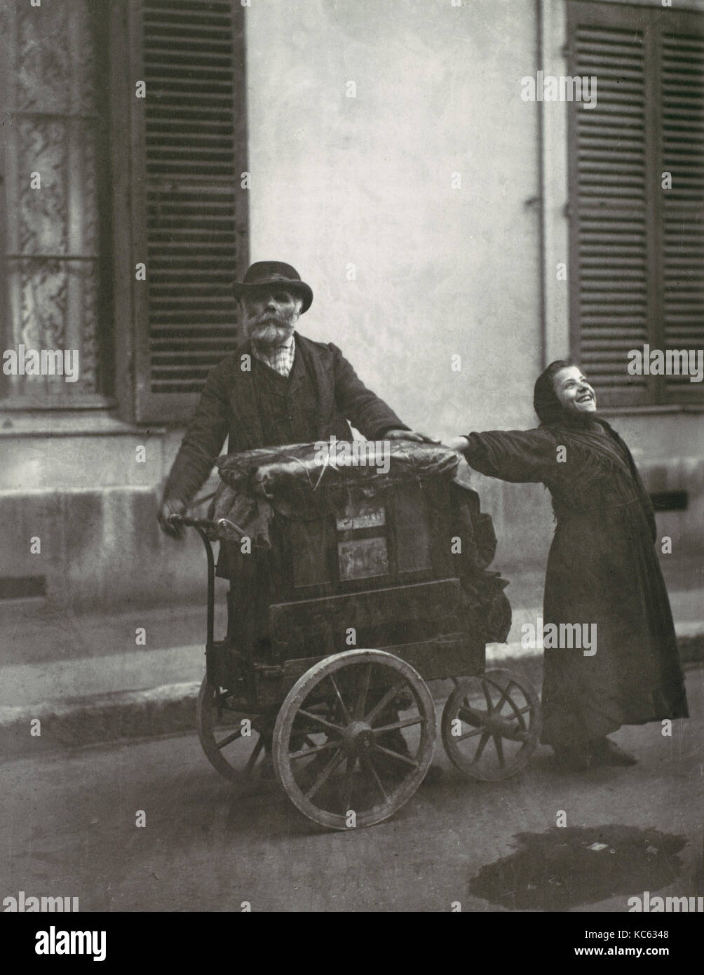 Musicisti di strada, Eugène Atget, 1898-99, stampati 1956 Foto Stock