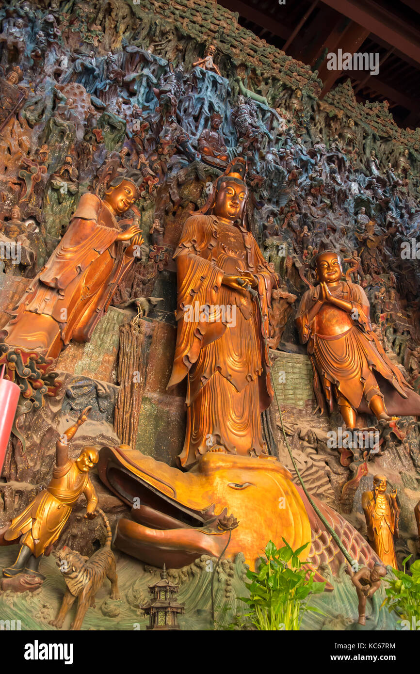 Dea della Misericordia nel Tempio Lingyin, Hangzhou, Cina Foto Stock