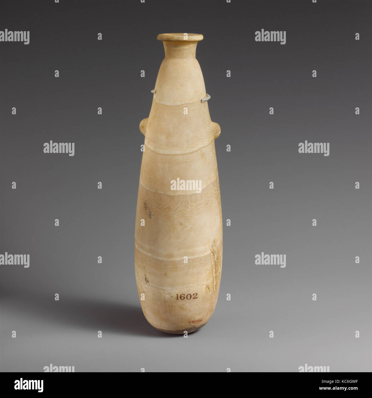 Alabastron di alabastro (profumo vaso), 6th-IV secolo A.C. Foto Stock