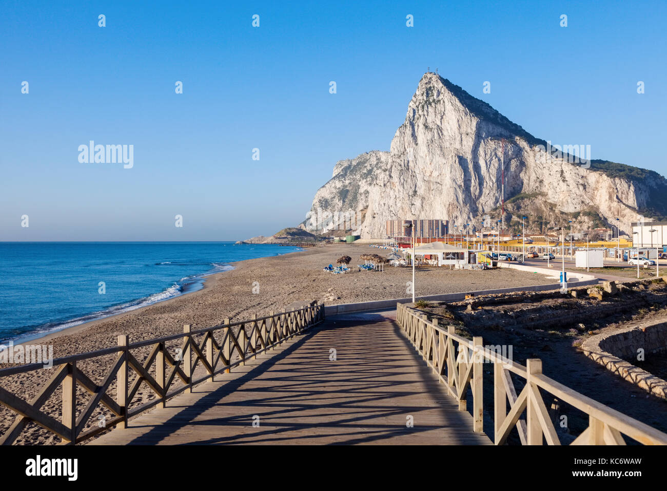 Regno Unito, cancellare il cielo sopra la rocca di Gibilterra Foto Stock