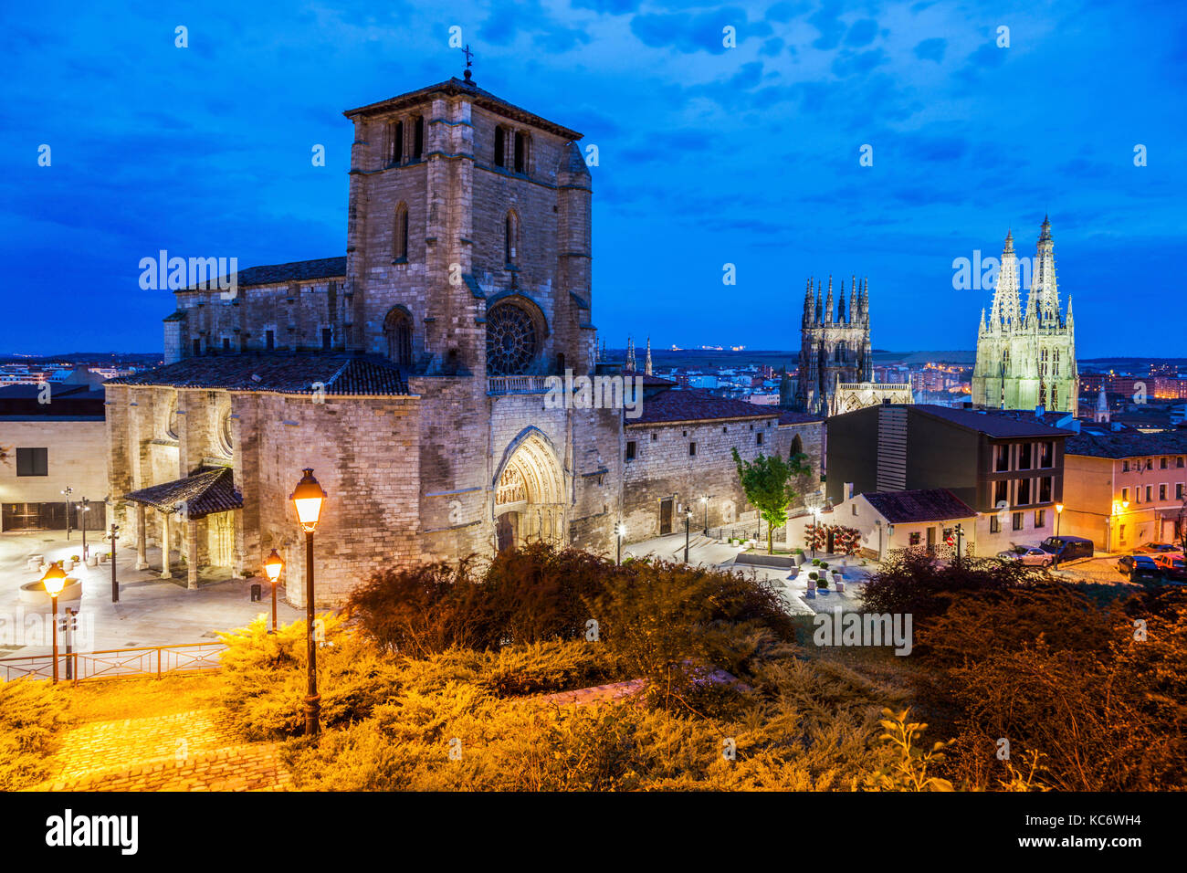 Spagna, Castiglia e Leon, Burgos, illuminato san esteban chiesa Foto Stock