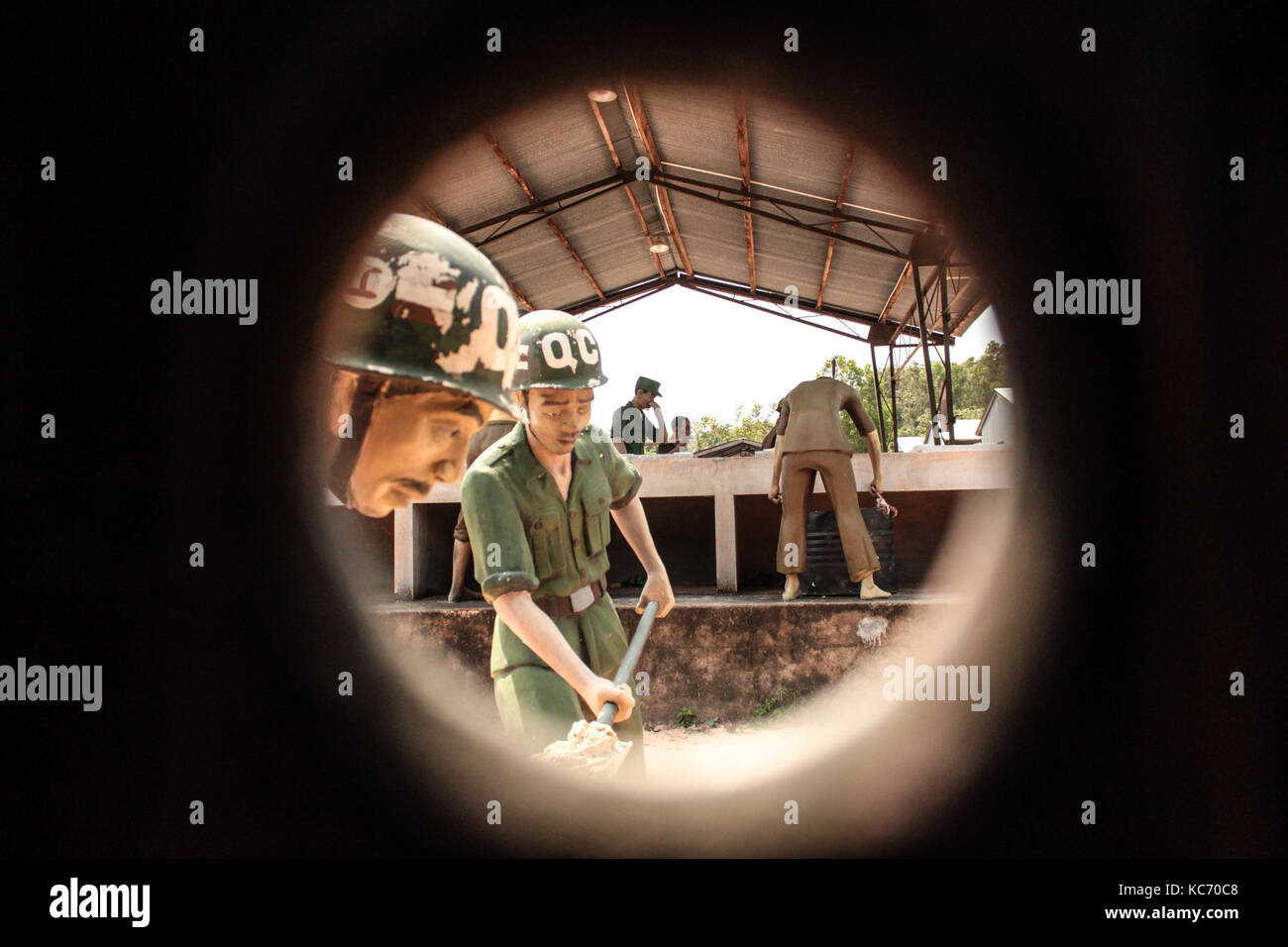 Phu Quoc Island, Vietnam - Gennaio 2014: all'interno dell'albero di cocco Prigione, la guerra del Vietnam museo sull'Isola di Phu Quoc in Vietnam Foto Stock