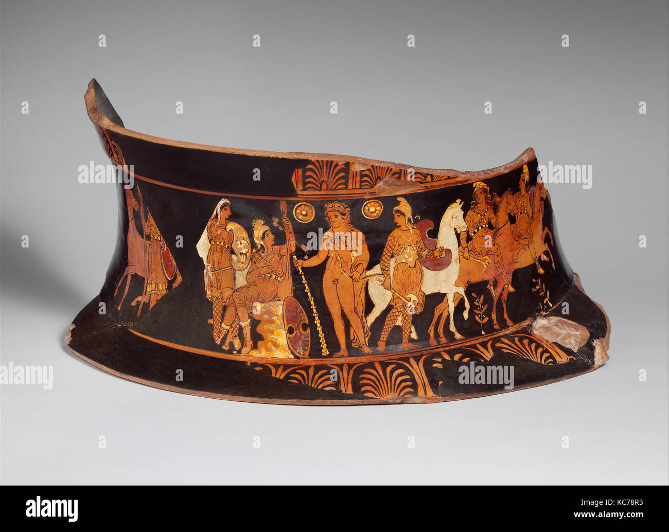 Frammento di una voluta di terracotta-crater, ca. 330-310 A.C. Foto Stock