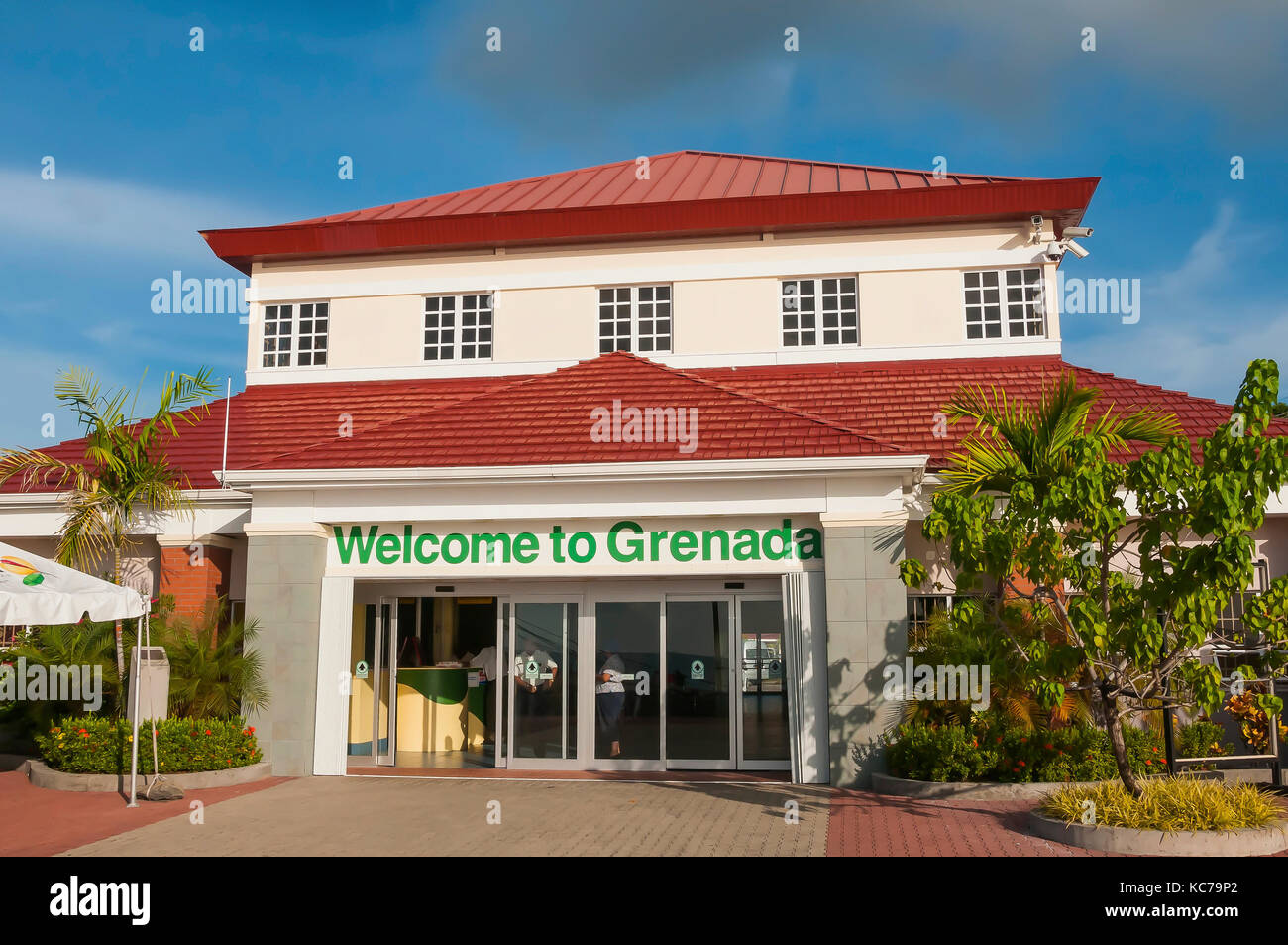 Benvenuto a Grenada segno a St George cruise terminal, Melivlle Street Grenada Foto Stock