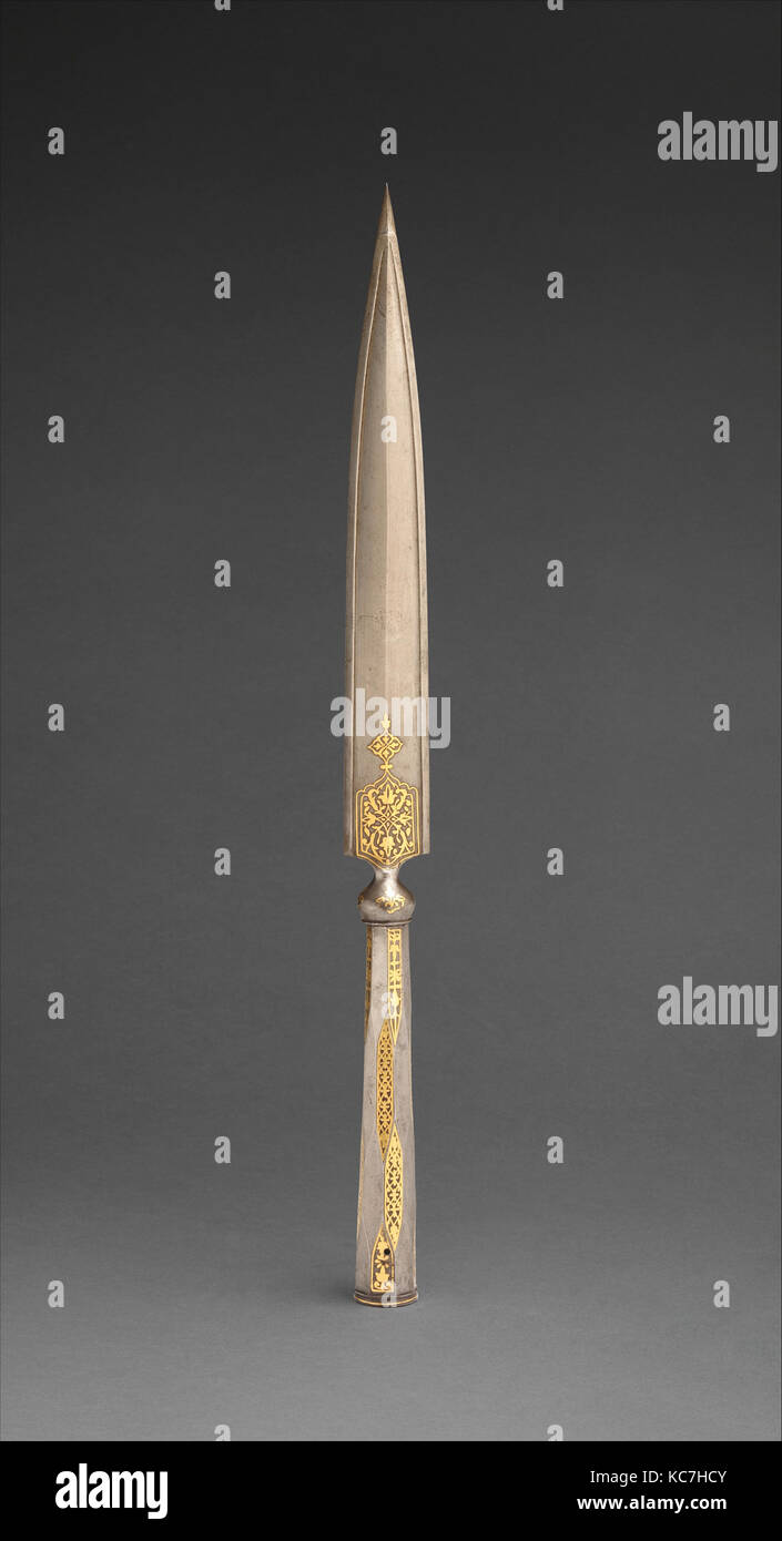 Spear, XVIII secolo, Indiano settentrionale, acciaio, oro, L. 50 1/2 in. (128.3 cm); L. di testa 19 a. (48,3 cm); W. 1 1/2 in. (3,8 cm Foto Stock