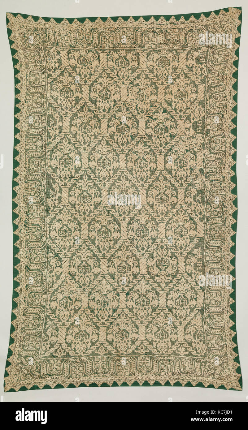 Altare panno, XVI secolo, Italiano o Francese, ricamato net, L. 66 x W. 40 pollici (167,6 x 101,6 cm), Textiles-Laces Foto Stock