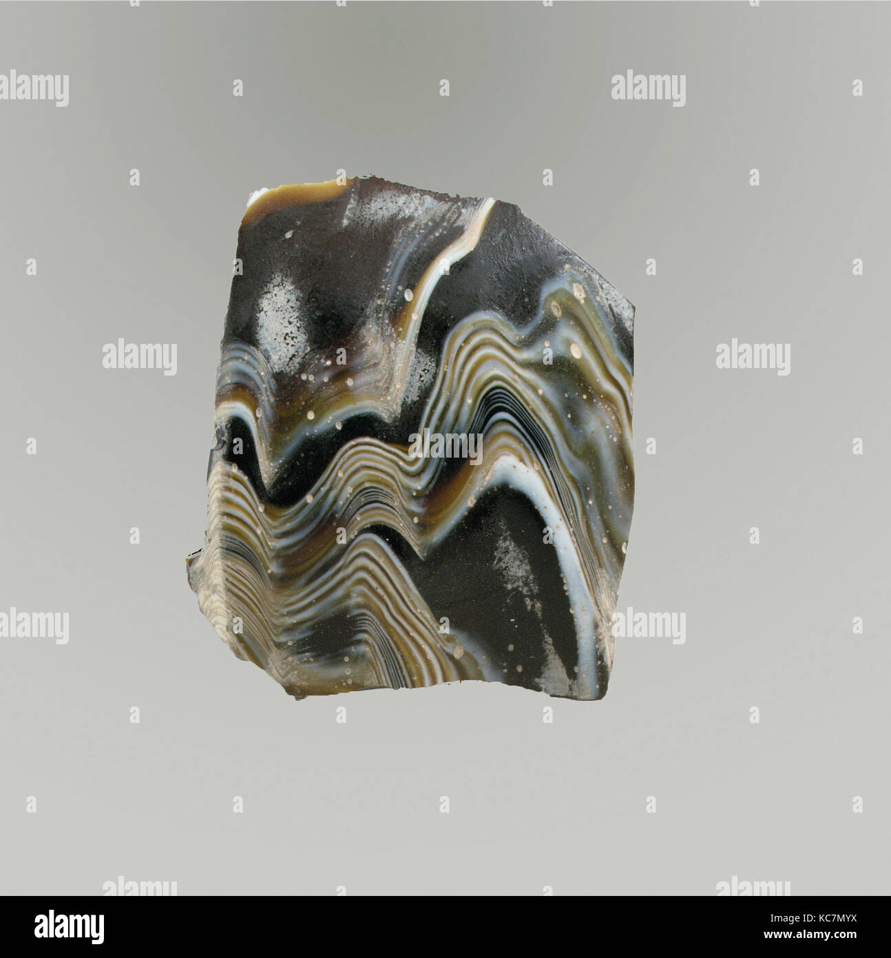 Mosaico di vetro scanalata frammento di ciotola, fine del I secolo A.C. - inizio del I secolo A.d Foto Stock