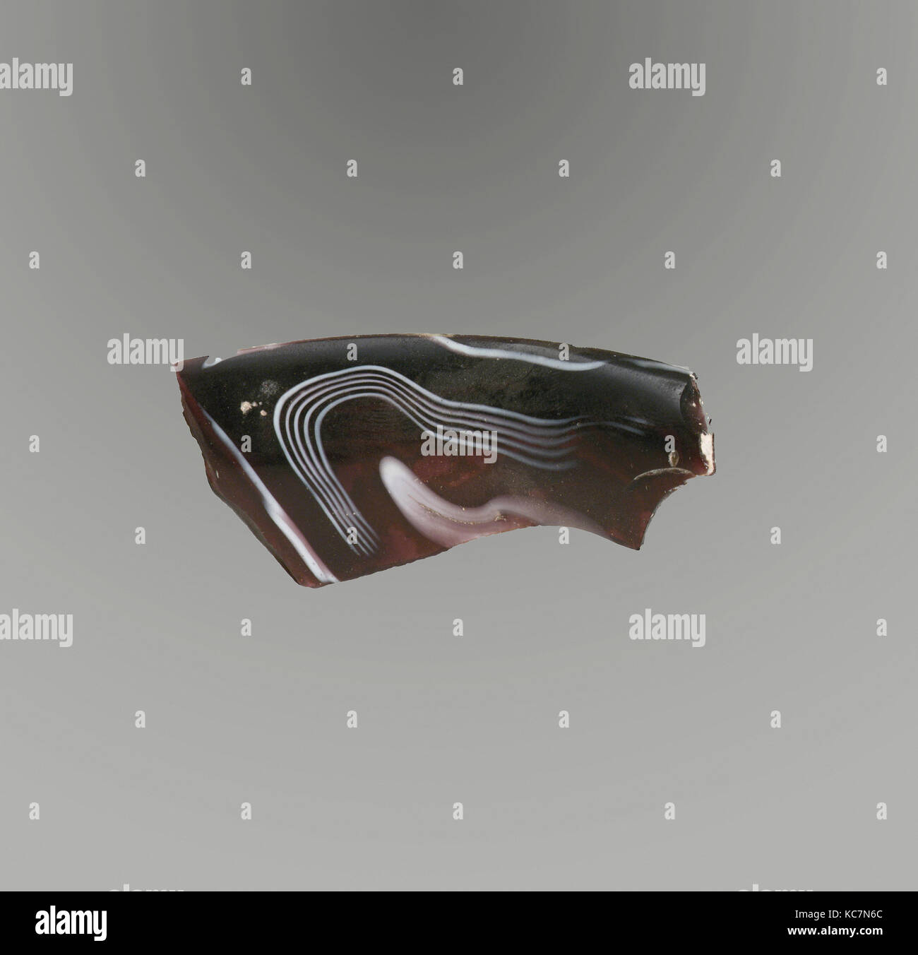 Mosaico di vetro scanalata frammento di ciotola, fine del I secolo A.C. - inizio del I secolo A.d Foto Stock