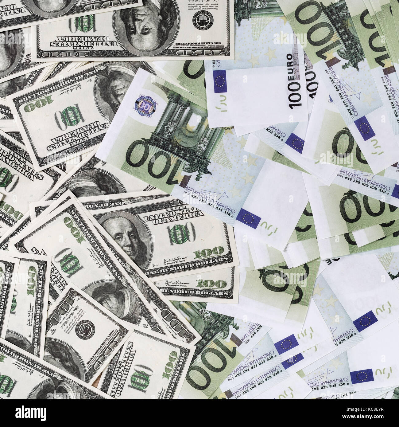 Fake dollari ed euro. sfondo con denaro.vista dall'alto. Foto Stock