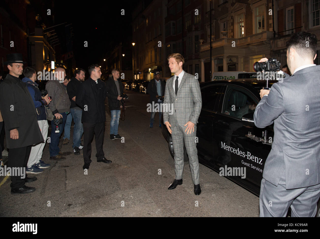 James norton ad Harper's Bazaar donne dell'anno awards 2016 a Londra Foto Stock