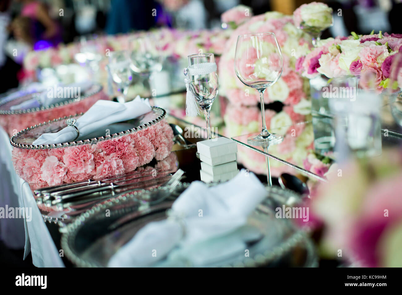 Vista al matrimonio di lusso decorazione della tavola Foto Stock