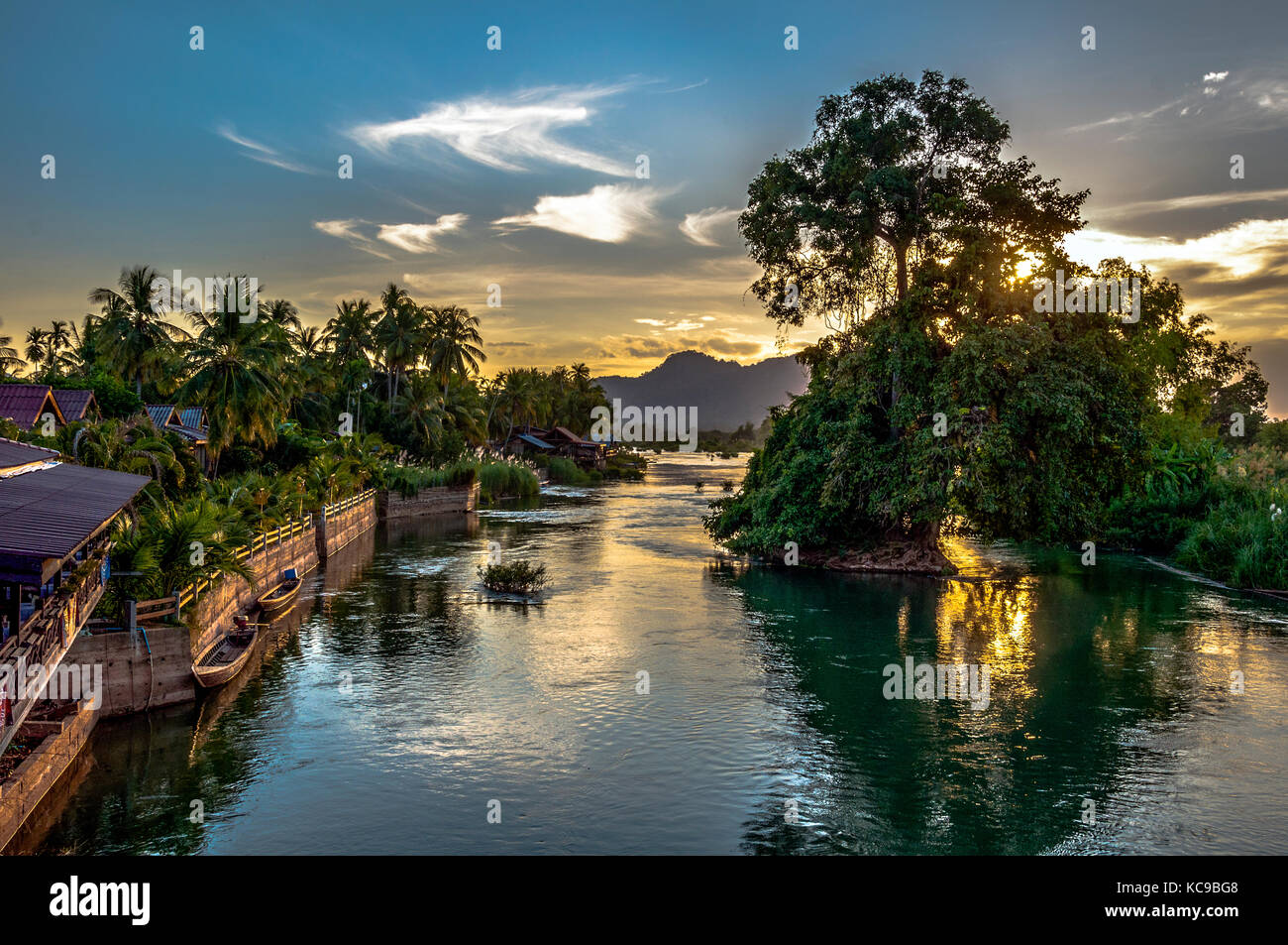 Laos. Provincia di Champasak. 4000 isole, Siphandon, Don Khone island Foto Stock