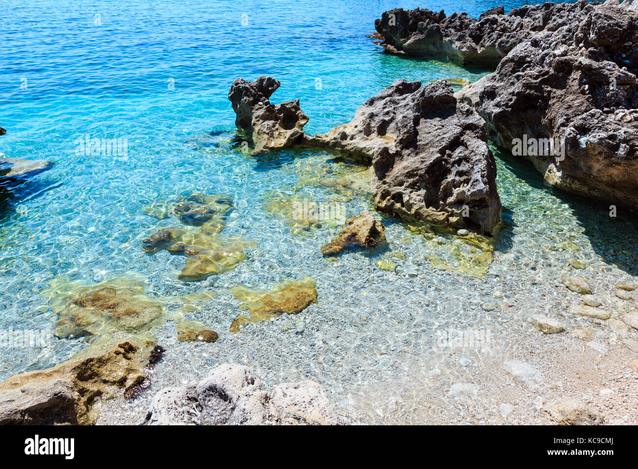 Paradiso Baia Mare Con Acque Azzurre E Spiaggia Vista Dal