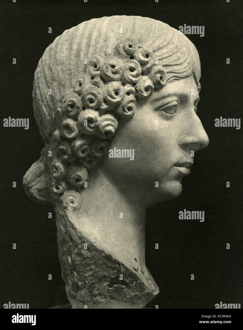 Agrippina Maggiore Madre Di Nero Testa Di Marmo Foto Stock Alamy