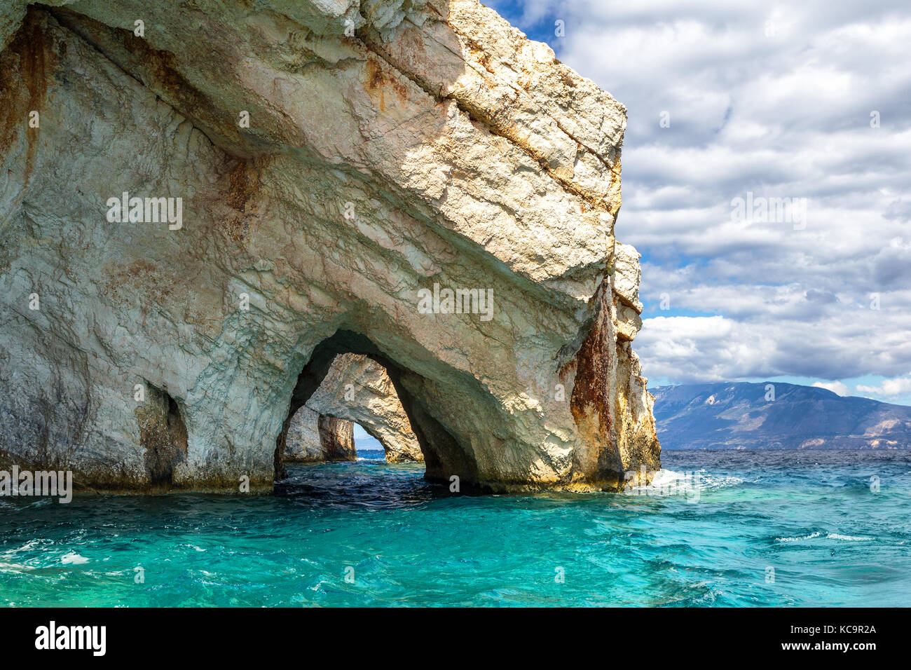 Grotte blu sull'isola di Zante in Grecia Foto Stock