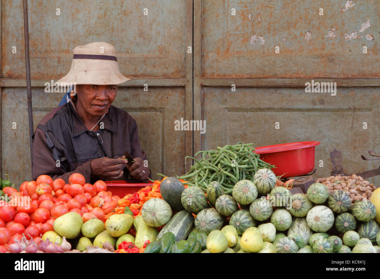 BETAFO, MADAGASCAR, 17 novembre 2015 : al mercato. Le risaie irrigate della zona sono emblematiche degli altopiani malgascio e sono nomina Foto Stock