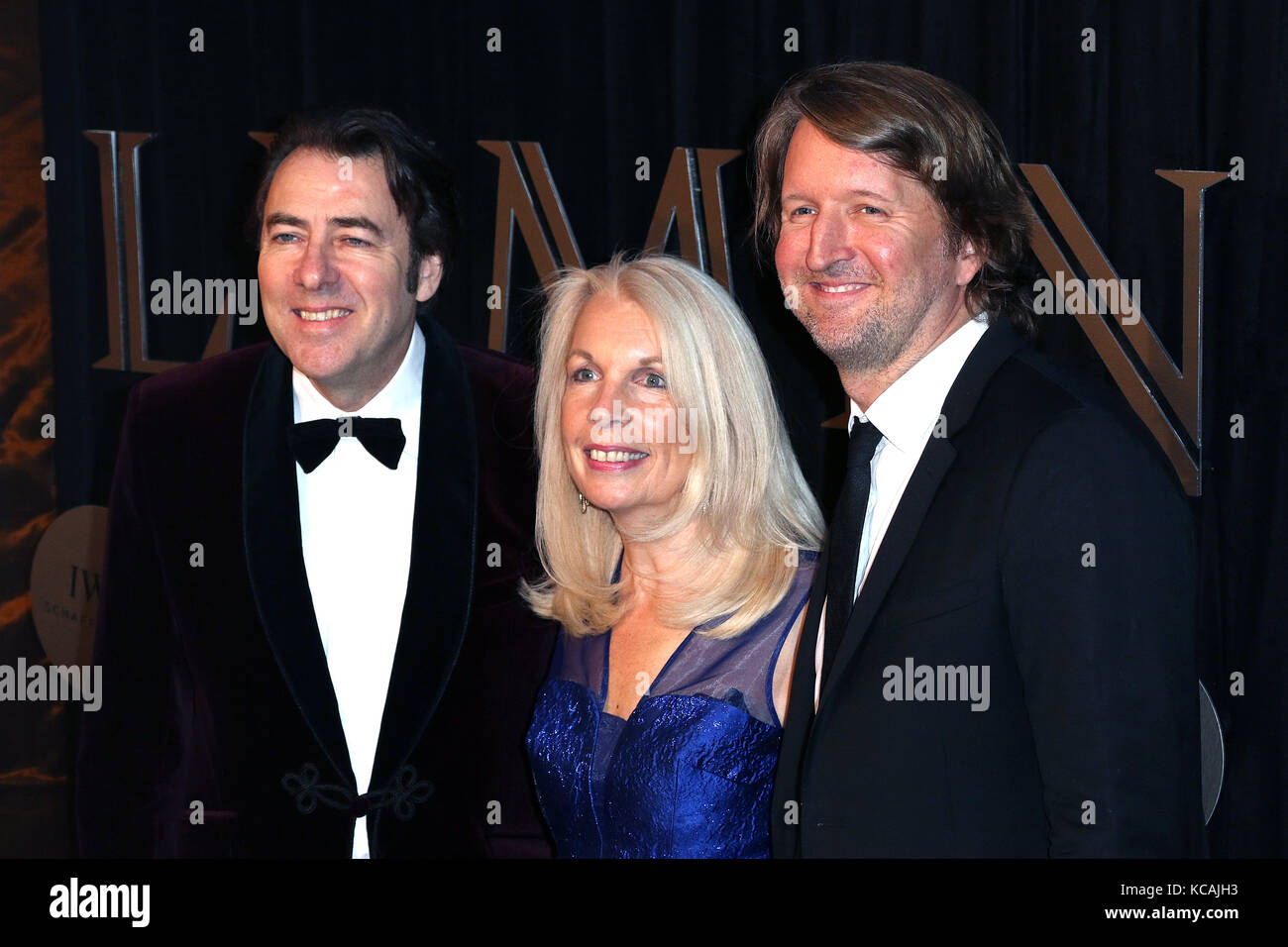 Jonathan Ross, Amanda Nevill, Tom Hooper, BFI Fundraising Gala, luminoso Guildhall, Londra UK, 03 Ottobre 2017 Foto Stock
