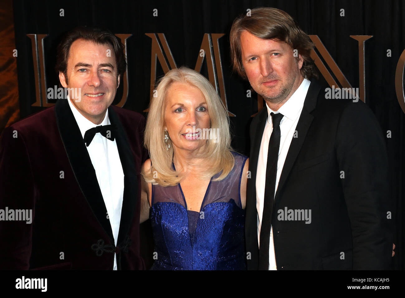 Jonathan Ross, Amanda Nevill, Tom Hooper, BFI Fundraising Gala, luminoso Guildhall, Londra UK, 03 Ottobre 2017 Foto Stock
