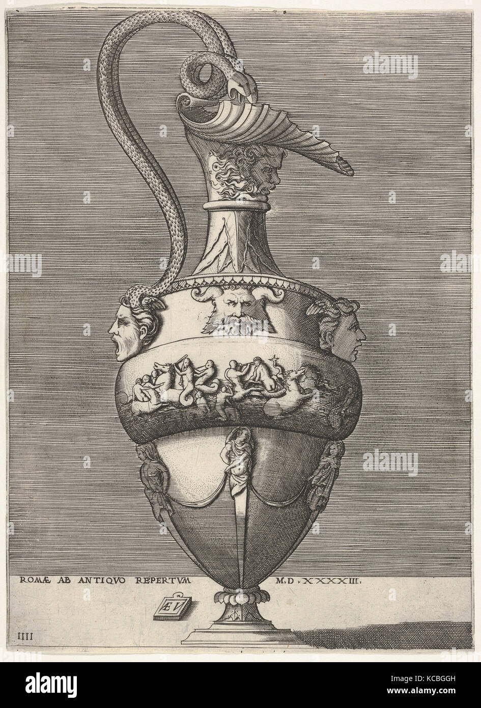 Ewer antichi con un manico a forma di due serpenti proveniente dalla testa di Medusa di seguito, da vasi dopo l'antico Foto Stock