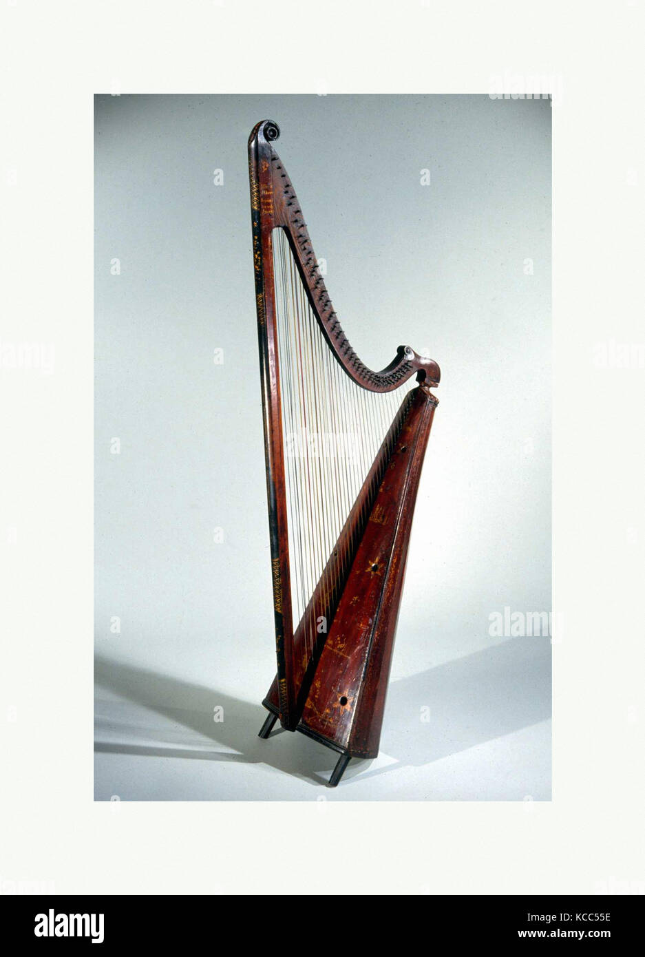 Welsh arpa tripla, ca. 1750, Llanrwst, Wales, Regno Unito British (gallese), legno, materiali vari., altezza: extreme 198.5 Foto Stock