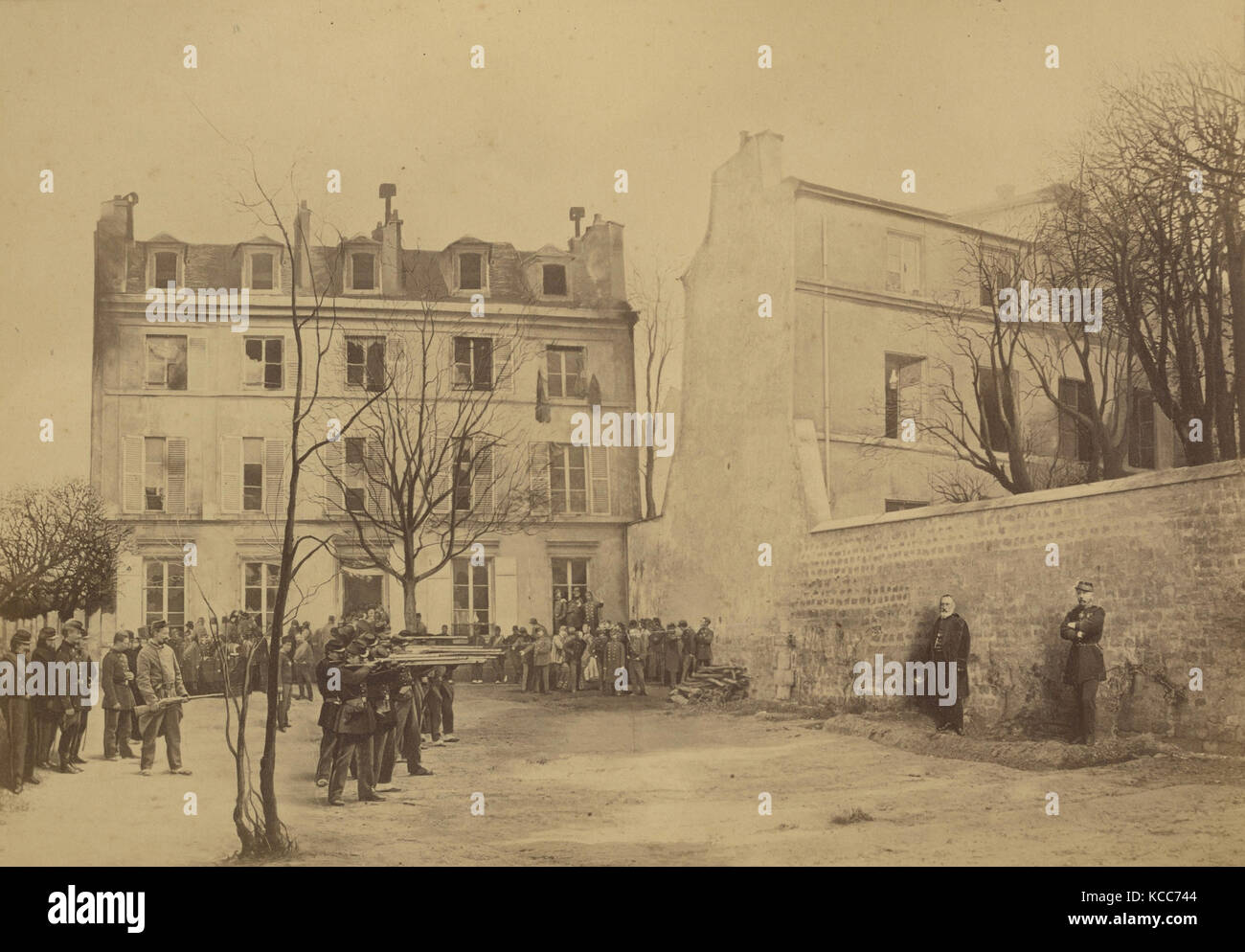 Assassinat des généraux Clément Tomas et Jules Lecomte, rue des Rosiers 6 à Montmartre deans la journée du 18 mars 1871 Foto Stock