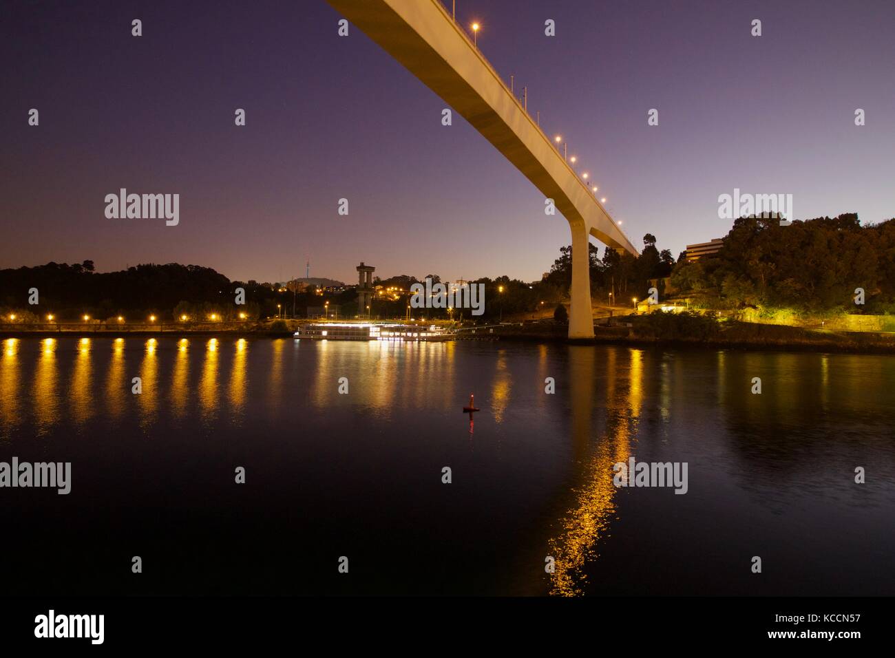 Porto, Vila Nova de Gaia, Rio Douro e Pontes Foto Stock