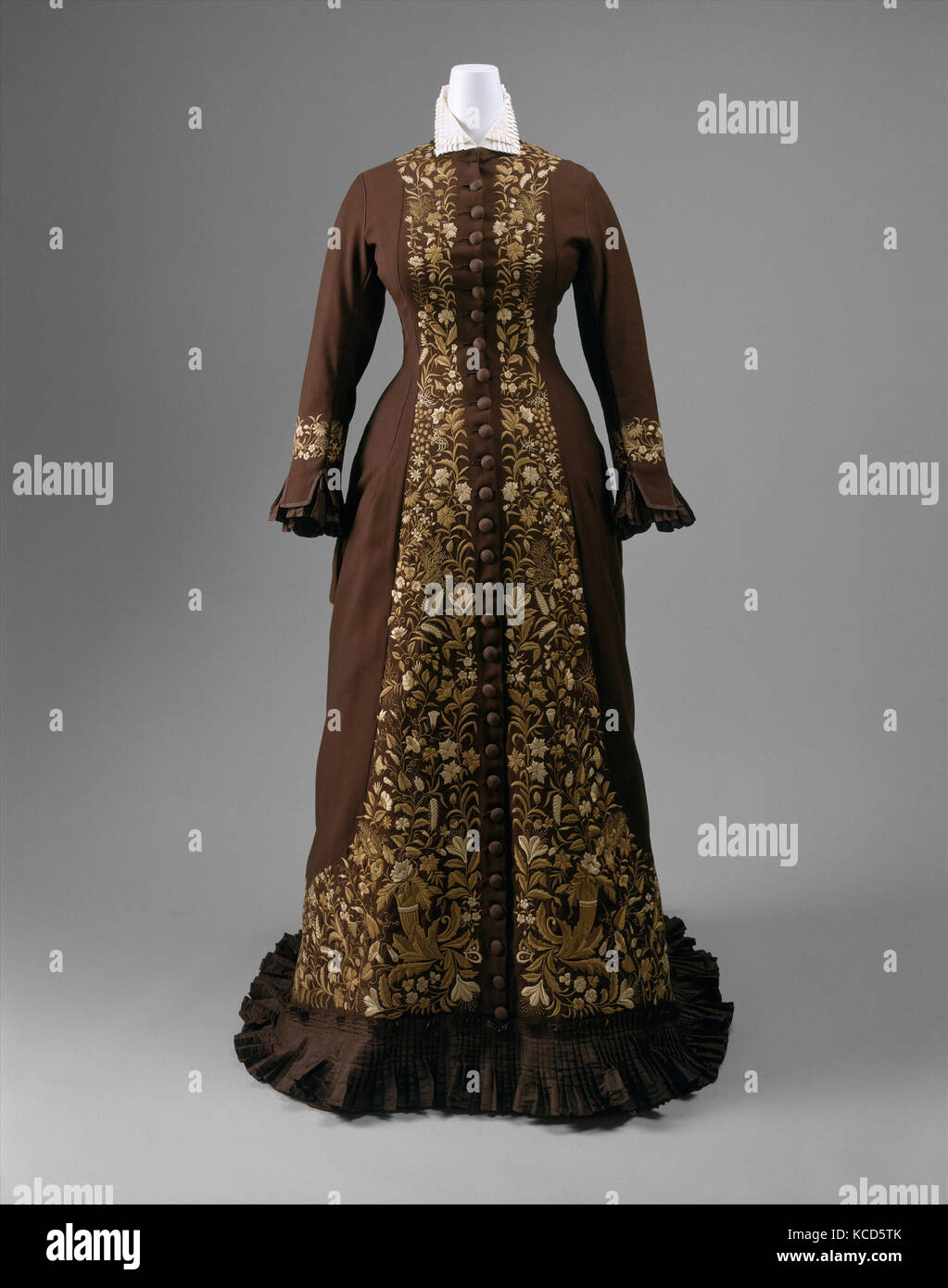 Abito, 1876-78, americano, lana, seta Foto Stock