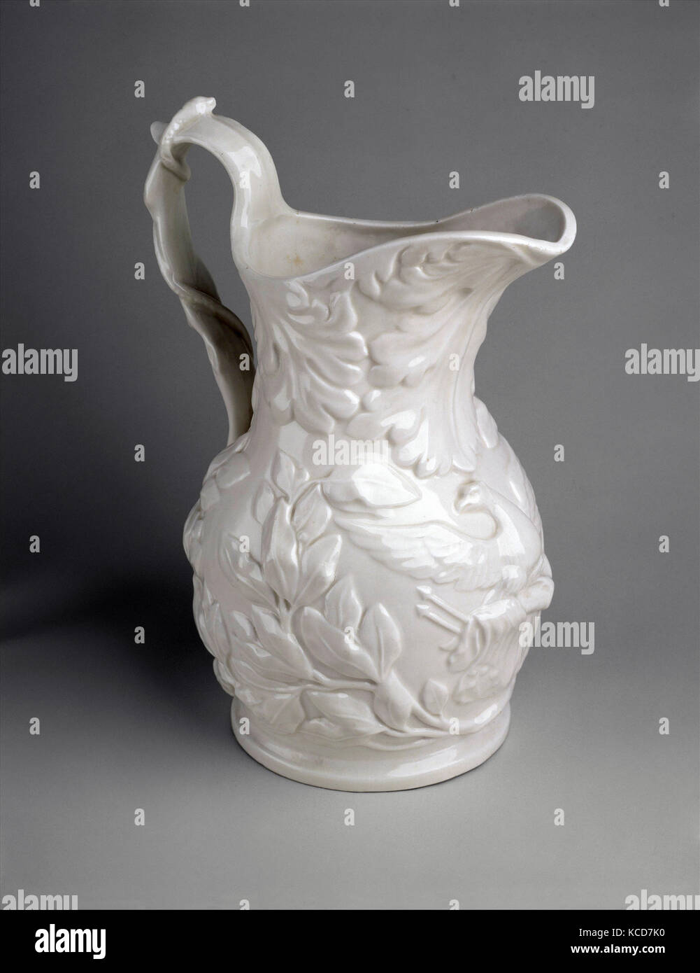 Pitcher, attribuito alla porcellana americano Manufacturing Company, 1854-57 Foto Stock