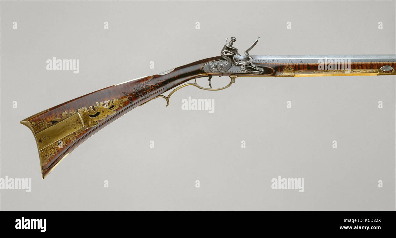 Fucile Flintlock, ca. 1810-15, Pennsylvania, americano, Pennsylvania, acciaio, ottone, legno (acero), argento, osso, corno, L. 59 1/4 Foto Stock Fucile Flintlock, ca. 1810-15, Pennsylvania, americano, Pennsylvania, acciaio, ottone, legno (acero), argento, osso, corno, L. 59 1/4 Foto Stock