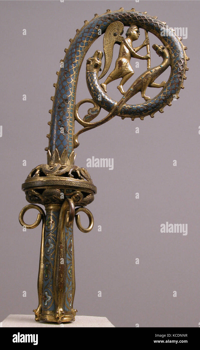Crozier testa con San Michele che uccide il drago, ca. 1220-30 Foto Stock