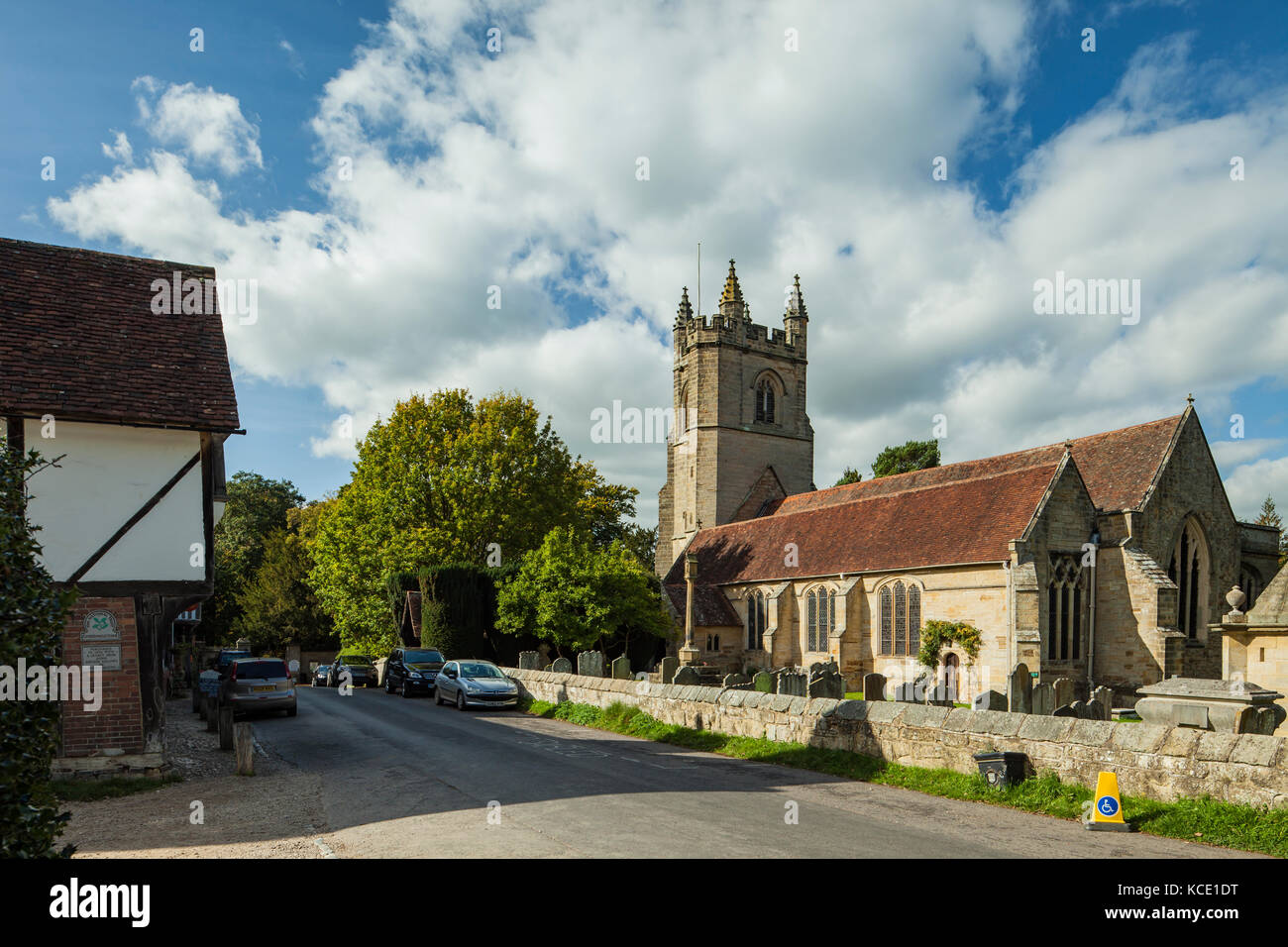 Pomeriggio autunnale nel villaggio tudor del chiddingstone nel Kent, Inghilterra. Foto Stock