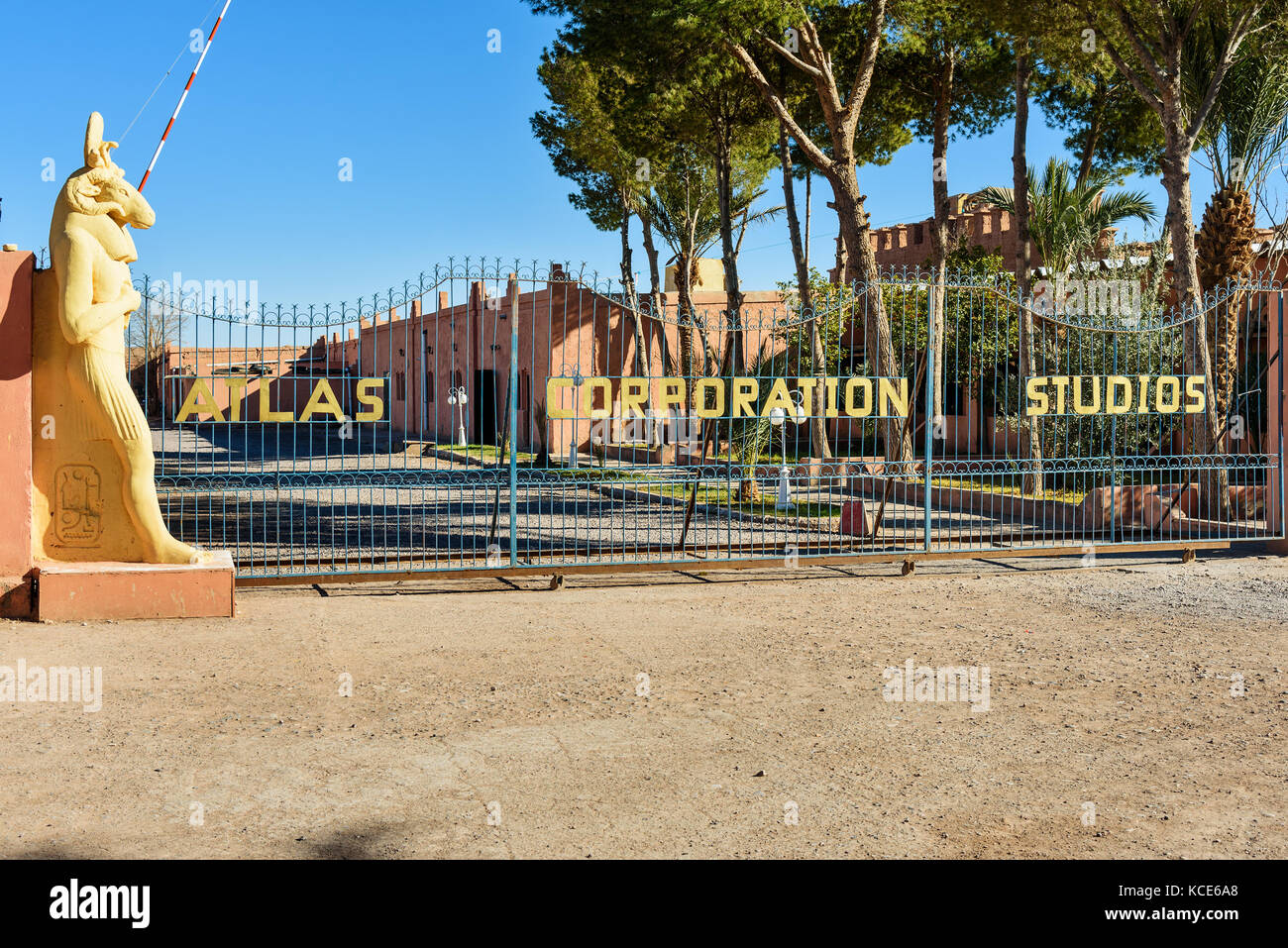 Ouarzazate, Marocco - Jan 4, 2017: ingresso ad Atlas Corporation Studios è film studio. Area di Ouarzazate è film-making posizione, dove il Marocco bigg Foto Stock