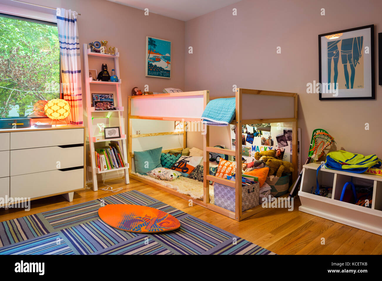 Interno di una camera bambino. Bruning Owen House, Chevy Chase, Stati Uniti. Architetto: Lou Balodemas architetti, 2015. Foto Stock