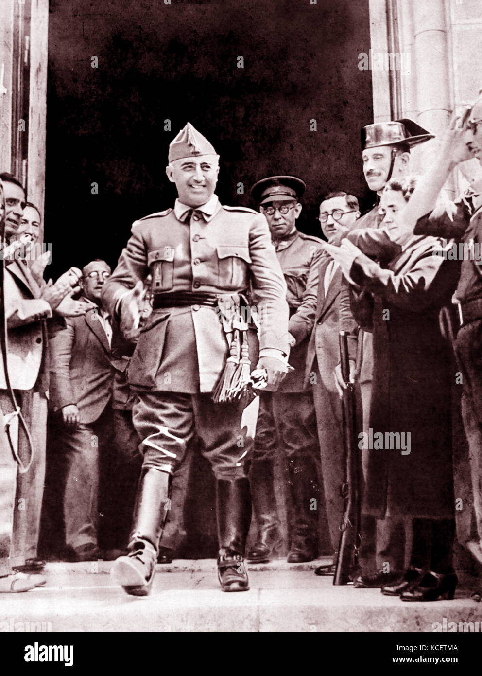 Francisco Franco 1892-1975 con il generale Emilo Mola in Burgos 1937 Foto Stock