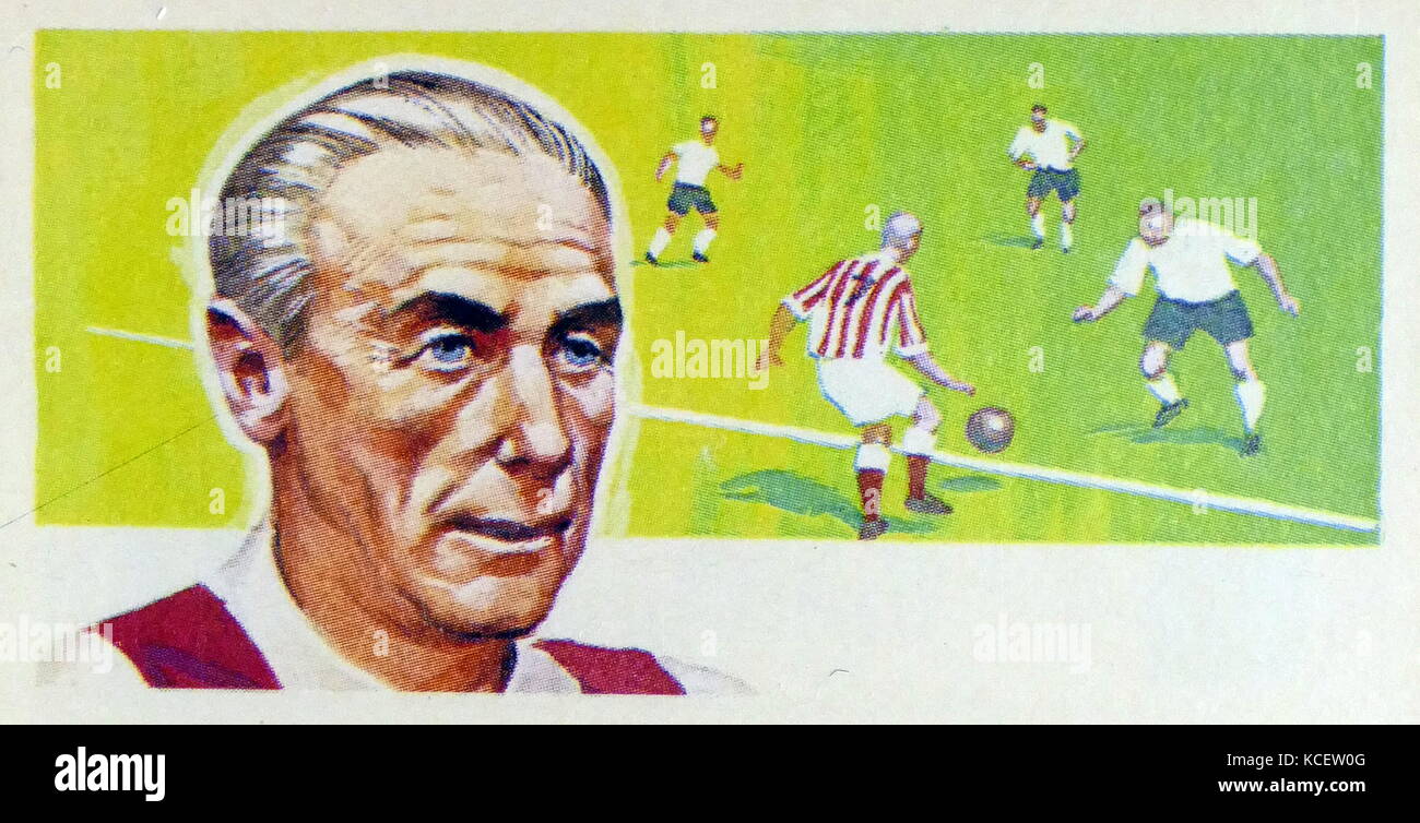 1969 Brooke Bond raccoglitori carta di tè, raffiguranti: Sir Stanley Matthews, (1 febbraio 1915 - 23 febbraio 2000) era un calciatore inglese. Spesso considerato come uno dei più grandi giocatori del gioco britannico, egli è il solo giocatore di essere stato nominato cavaliere mentre ancora giocando a calcio Foto Stock