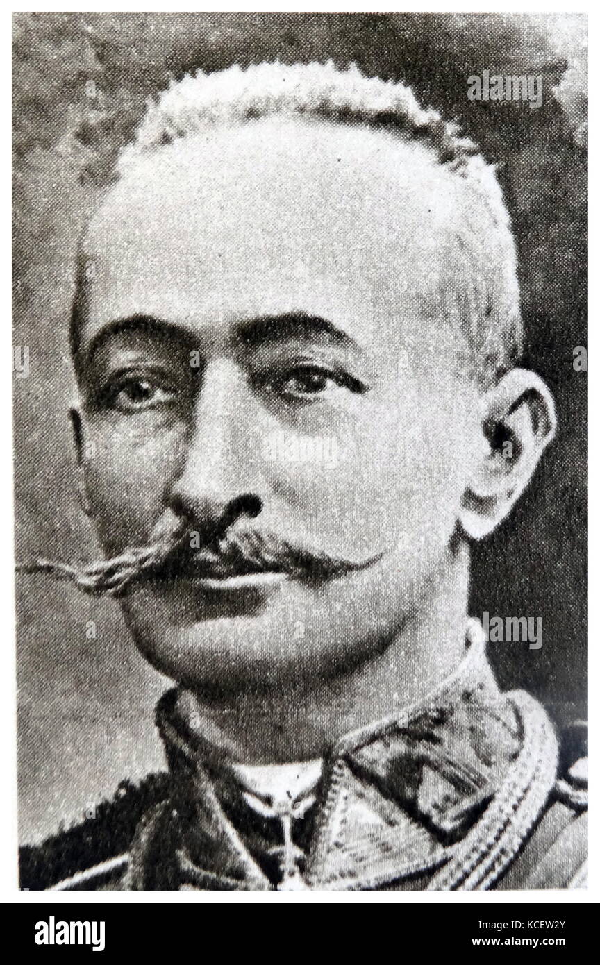 Mikhail generale Alekseyev (1857 - 1918) era un Imperiale esercito russo generale durante la Prima Guerra Mondiale e la Guerra Civile Russa. Tra il 1915 e il 1917 ha servito come Tsar Nicholas II Capo del personale della Stavka, e dopo la Rivoluzione di febbraio è stato il suo comandante in capo al di sotto del russo Governo Provvisorio da marzo a maggio 1917. Foto Stock