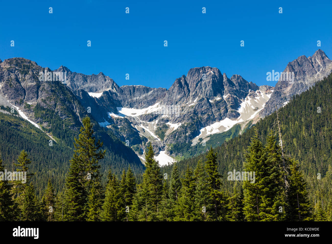 Paesaggio di montagna nel nord cascases parco nazionale nel nord dello stato di Washington negli stati uniti Foto Stock
